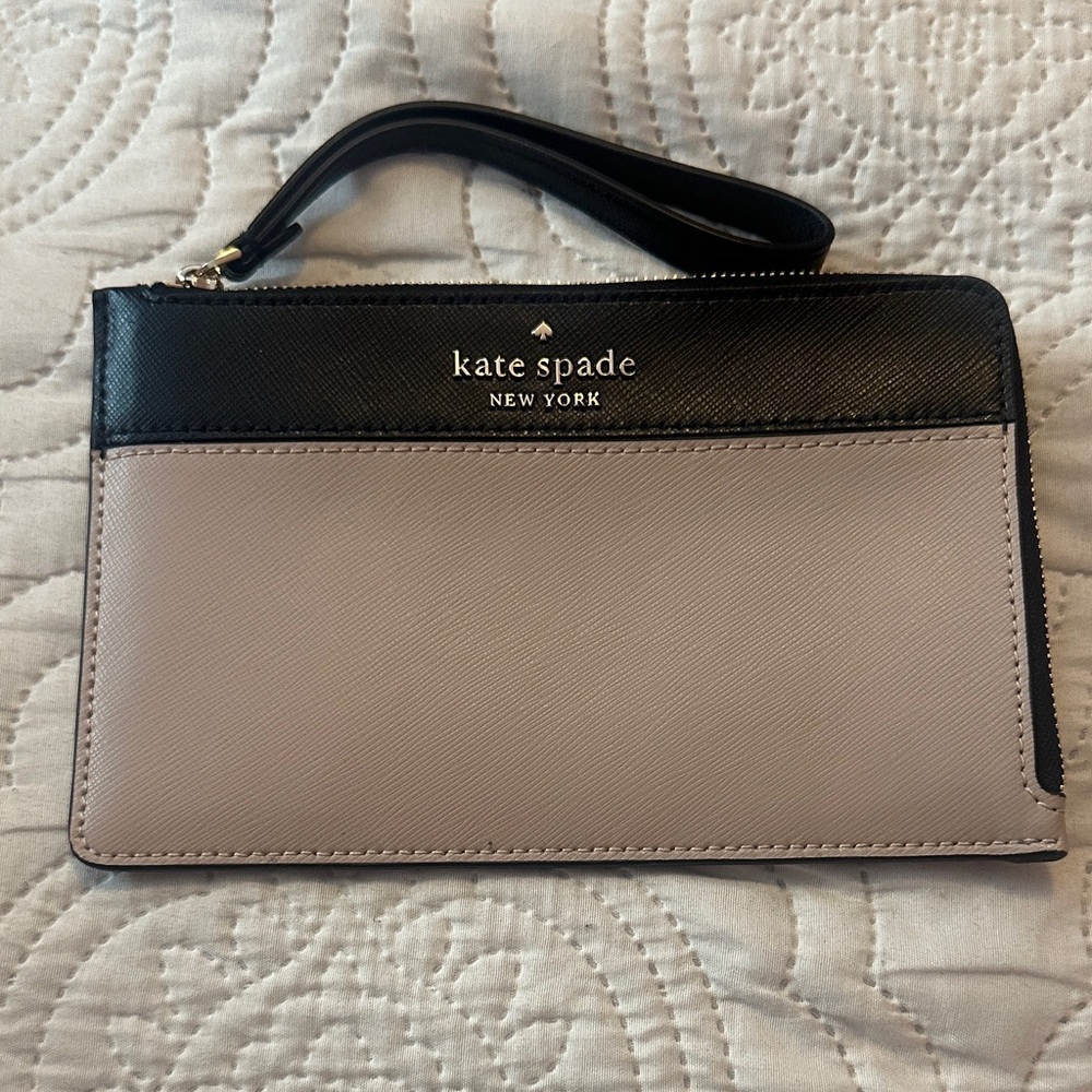 kate spade Two-Tone Wristlet in Black and Taupe BNWOT